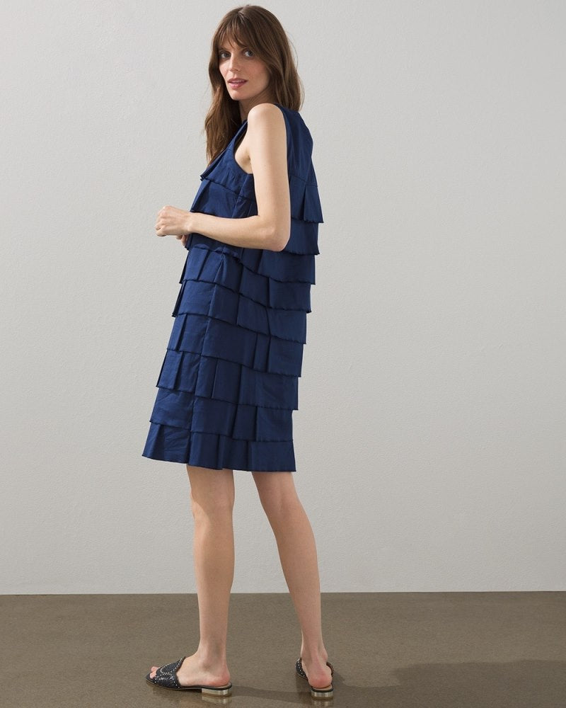 Unisex Modern Dress in Black V2