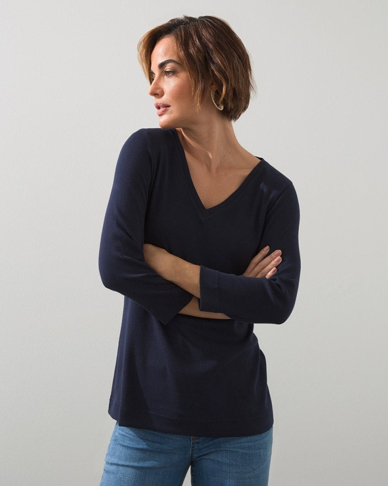 Unisex Weekend T-Shirt in Navy V4